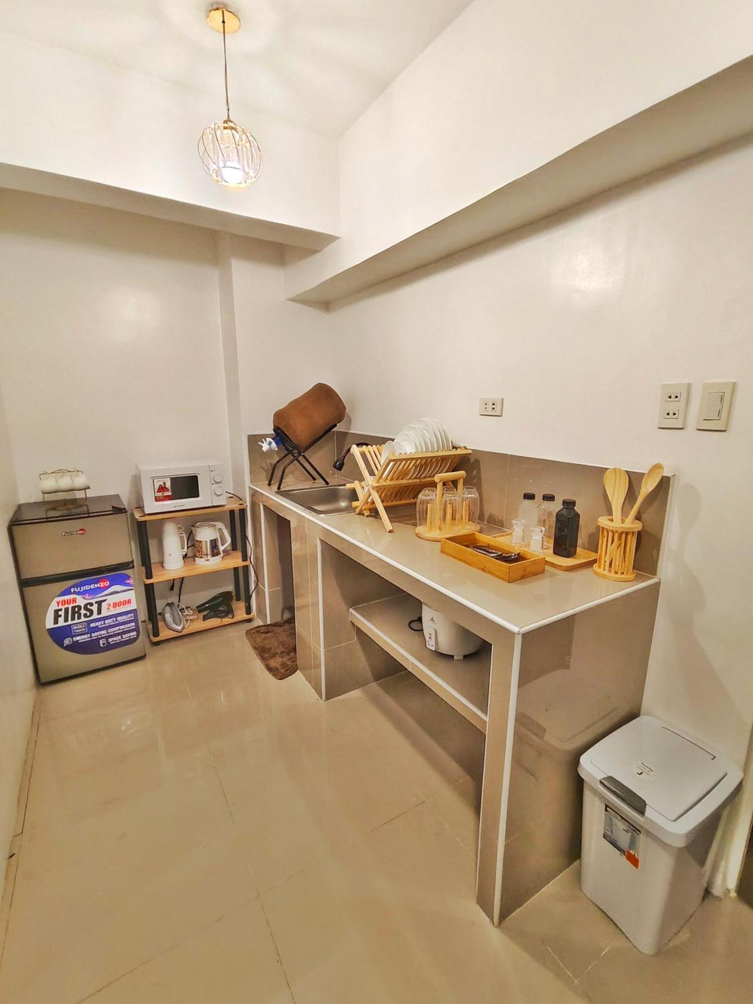 Mactan Airport Hostel At Aashvi Cozy Cabin มักตัน ภายนอก รูปภาพ