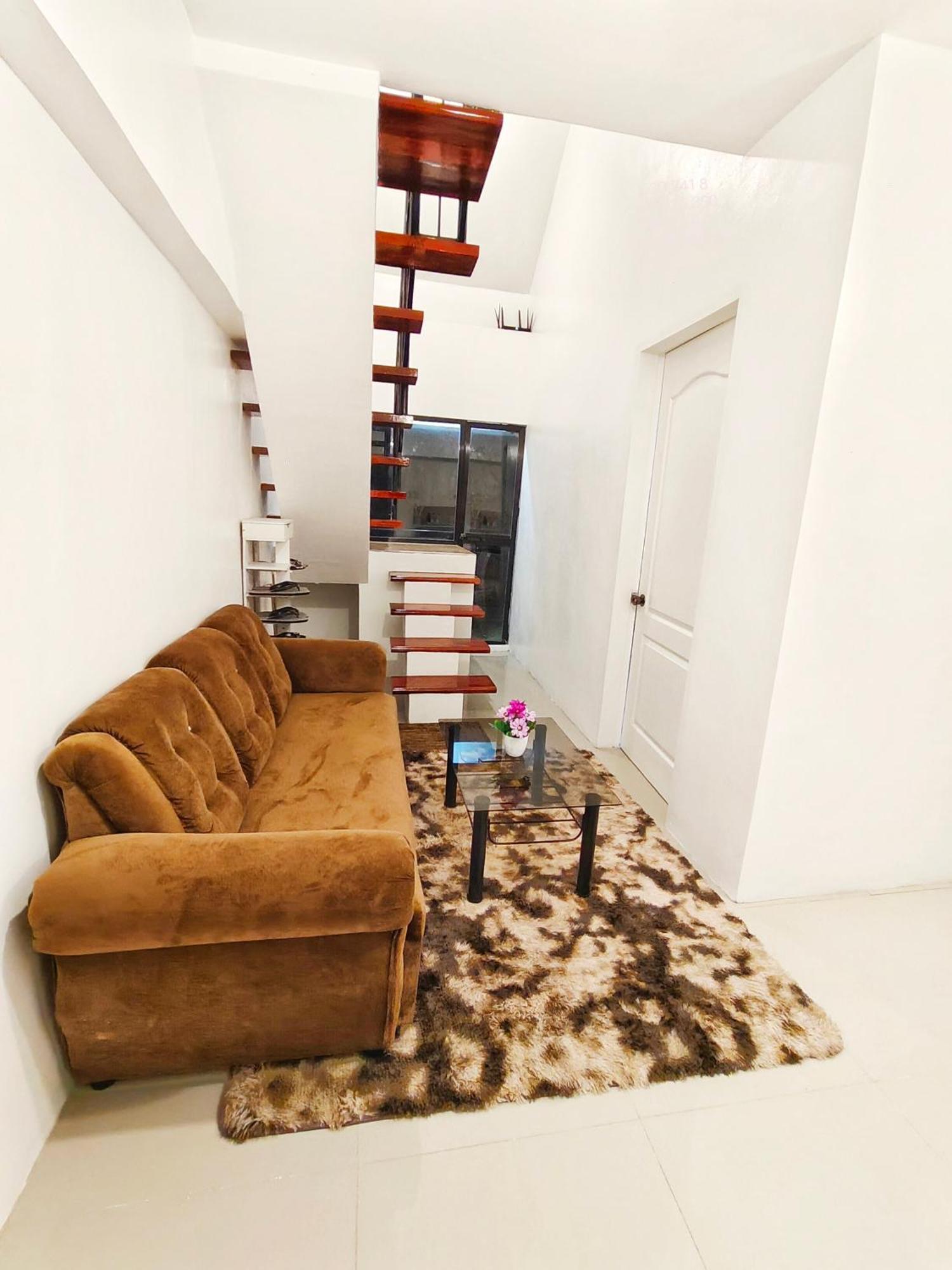 Mactan Airport Hostel At Aashvi Cozy Cabin มักตัน ภายนอก รูปภาพ